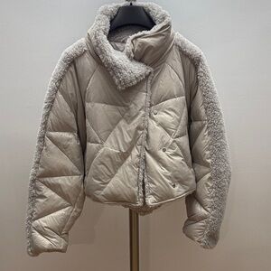 Lamarque Light Beige Cream Puffer Down Jacket with Faux Fur Large NWOT